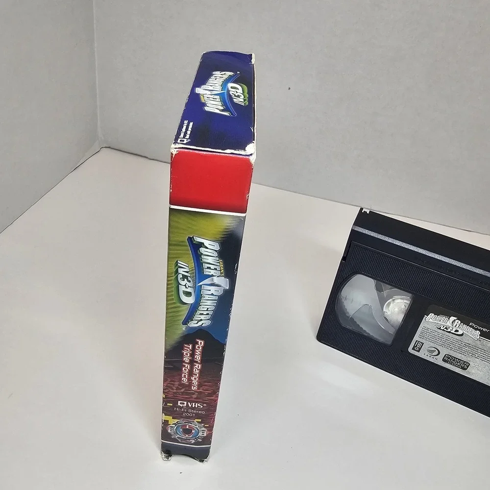 Power‎ Rangers in 3-D triple force Saban VHS Y2K, No 3D Glasses